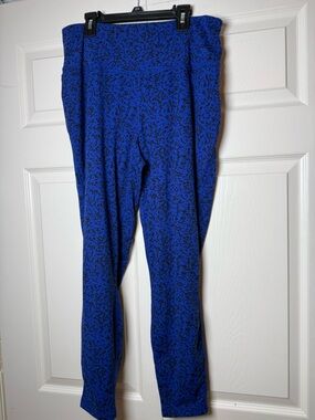 LIVI Blue and Black Athletic Leggings 14/16